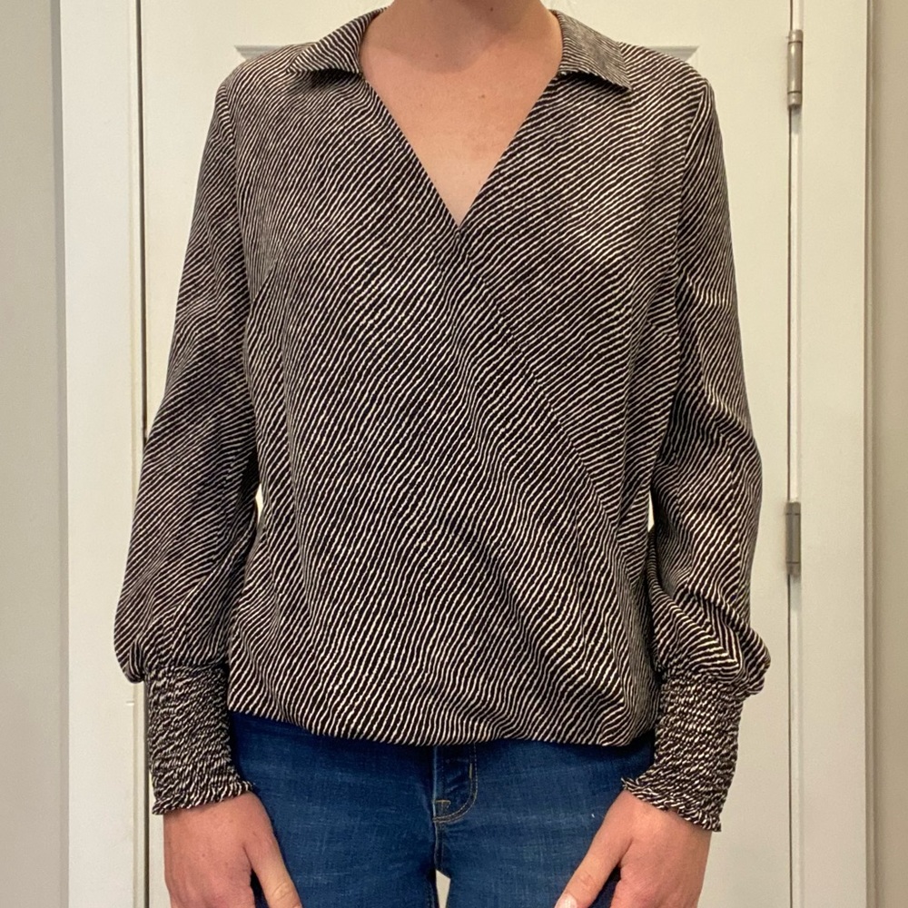 L’AGENCE Kyla Silk Cross Front Long Sleeve Blouse